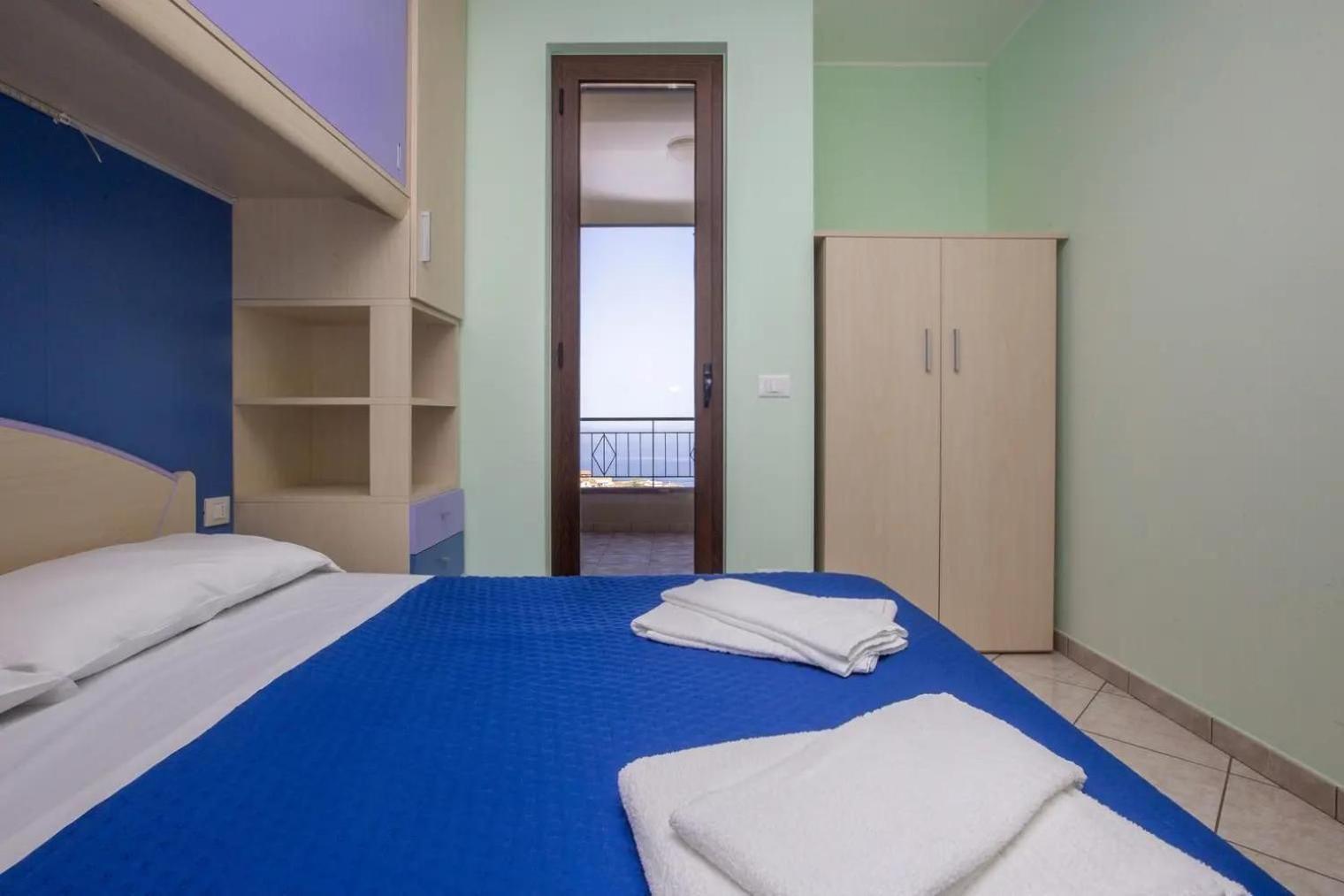 Appartamenti Anza Capo dʼOrlando Exterior foto