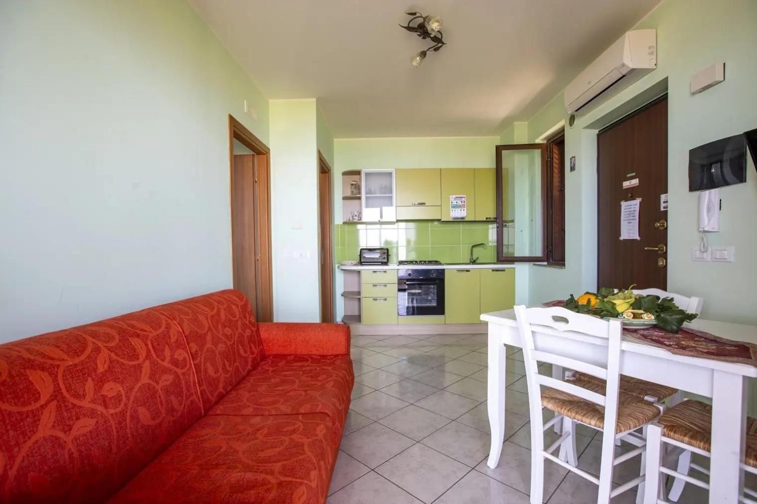 Appartamenti Anza Capo dʼOrlando Exterior foto